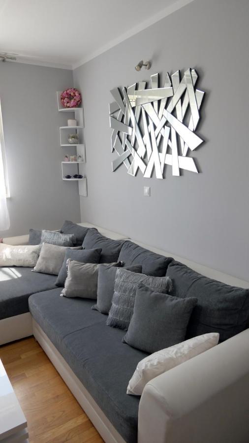 Апартаменты Apartman *Sanja* Омиш Экстерьер фото